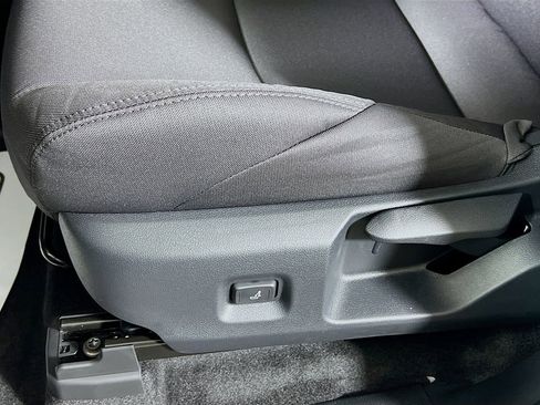 New 2026 Toyota Tacoma SR5 AWD/4WD image 16