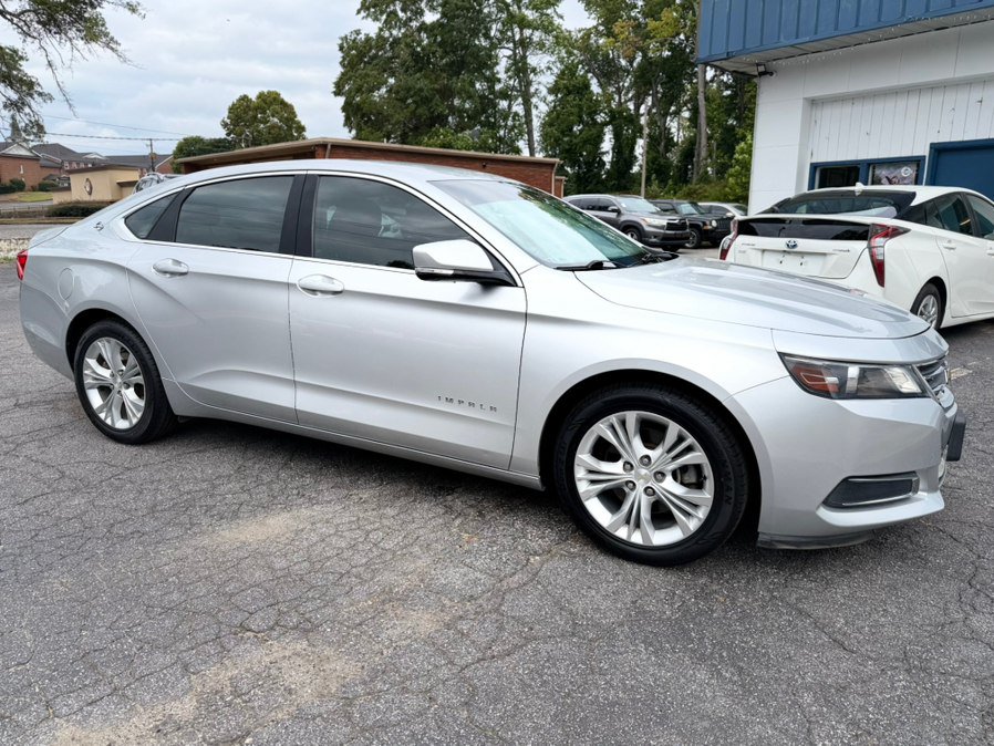 Used 2015 Chevrolet Impala LT Eco w/ Navigation Package w/ Convenience Package FWD image 5