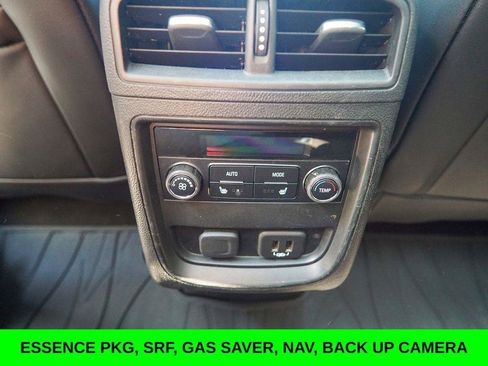 Used 2019 Buick Envision Essence FWD image 15