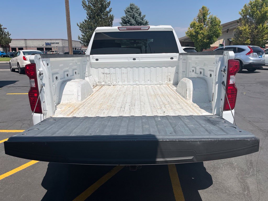 Used 2019 Chevrolet Silverado 1500 LT w/ Z71 Off-Road Package AWD/4WD image 5