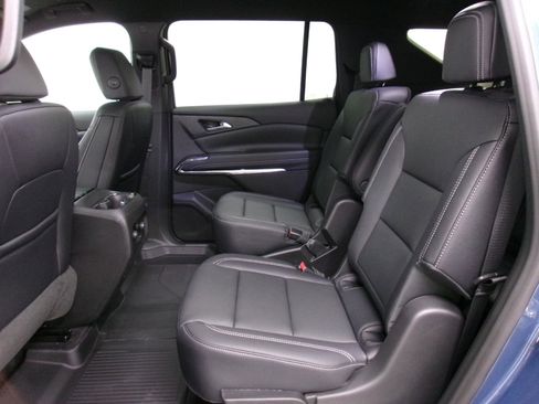 New 2026 Chevrolet Traverse LT w/ Driver Confidence Package image 9