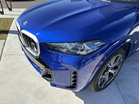 Used 2025 BMW X5 M60i image 10