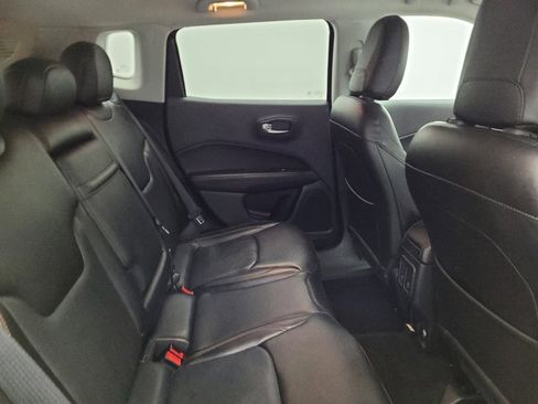 Used 2018 Jeep Compass Limited w/ Navigation Group image 19