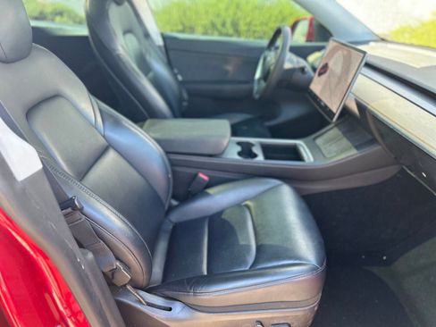 Used 2021 Tesla Model Y Performance AWD/4WD image 7