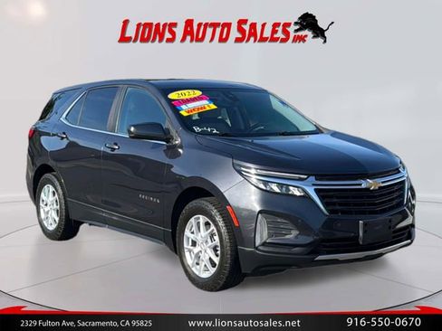 Used 2022 Chevrolet Equinox LT w/ Driver Convenience Package AWD/4WD image 1