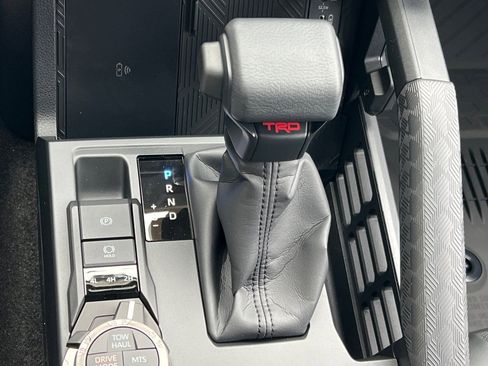 New 2026 Toyota 4Runner TRD Off-Road Premium AWD/4WD image 19