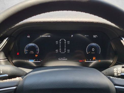 Used 2023 Jeep Grand Cherokee L Laredo AWD/4WD image 11
