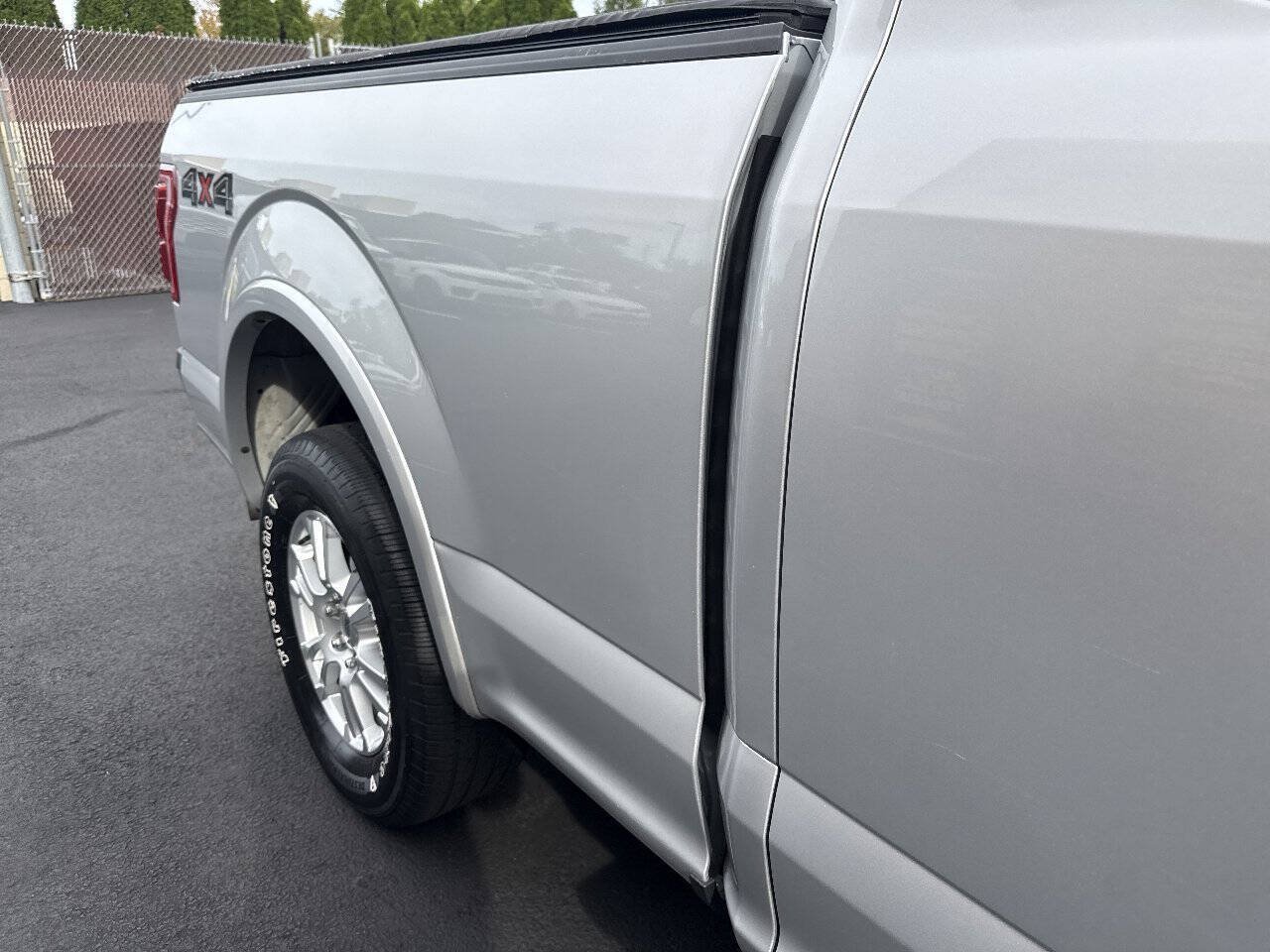 Used 2015 Ford F150 Lariat w/ Equipment Group 501A Mid AWD/4WD image 15
