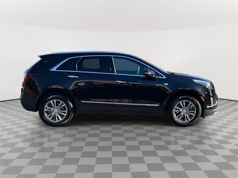 Certified 2023 Cadillac XT5 Premium Luxury image 4