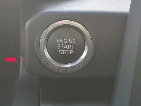 Used 2025 Toyota 4Runner SR5 image 26