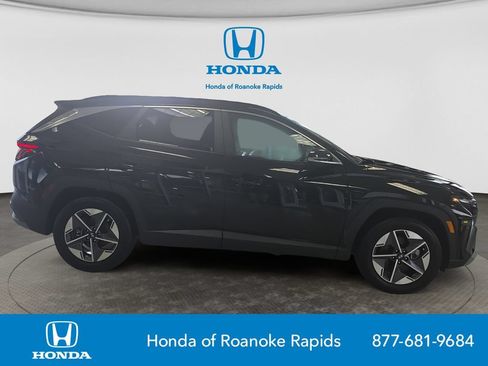 Used 2025 Hyundai Tucson SEL FWD image 6