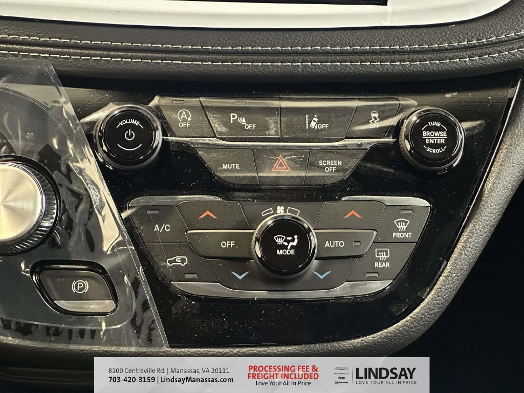 New 2026 Chrysler Pacifica Select w/ S Appearance Package FWD image 25