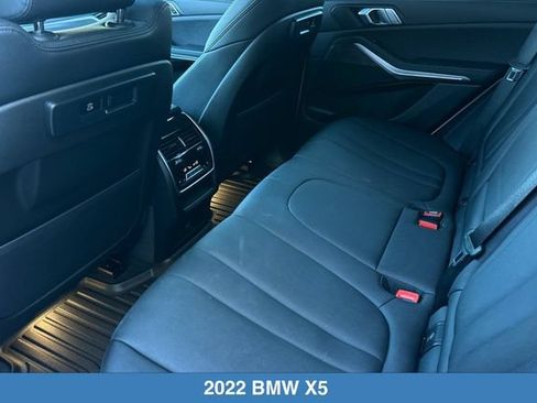 Used 2022 BMW X5 xDrive40i w/ Premium Package AWD/4WD image 13