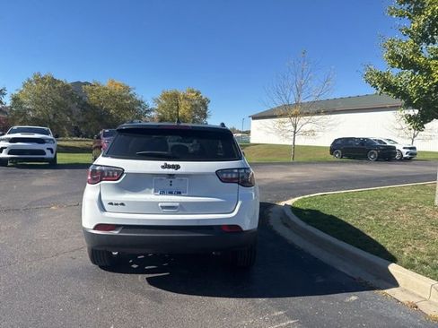 Used 2026 Jeep Compass Limited image 6