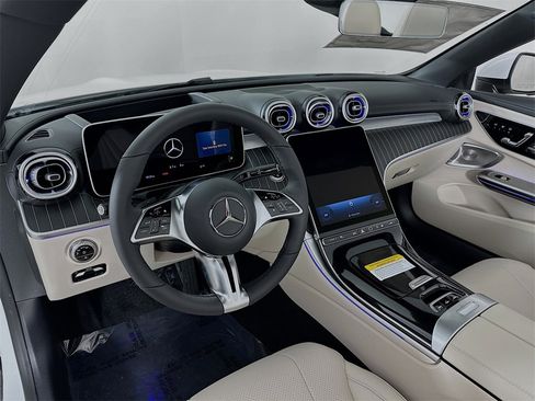New 2026 Mercedes-Benz CLE 300 4MATIC Cabriolet image 9
