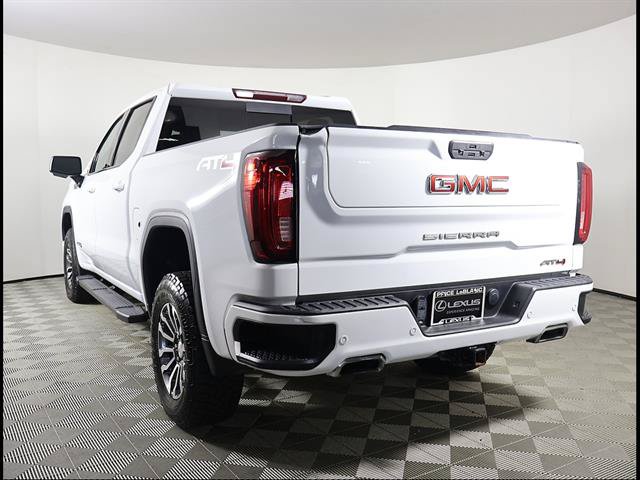 Used 2021 GMC Sierra 1500 AT4 w/ AT4 Value Package AWD/4WD image 4