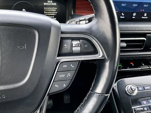 Used 2022 Lincoln Nautilus Reserve image 29