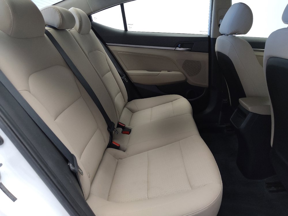 Used 2018 Hyundai Elantra SEL FWD image 19
