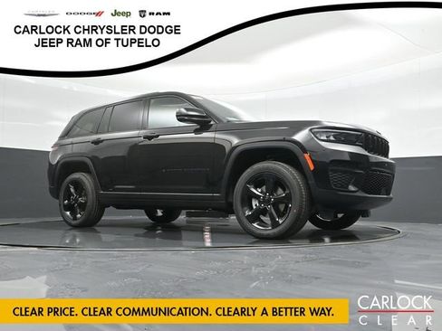 New 2025 Jeep Grand Cherokee Altitude image 74