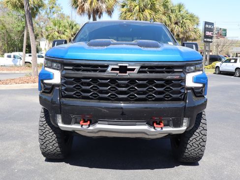 Used 2024 Chevrolet Silverado 1500 ZR2 w/ Technology Package image 3