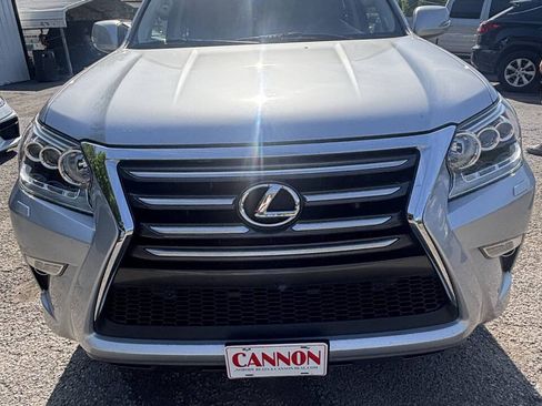 Used 2017 Lexus GX 460 Premium w/ Premium Package AWD/4WD image 18