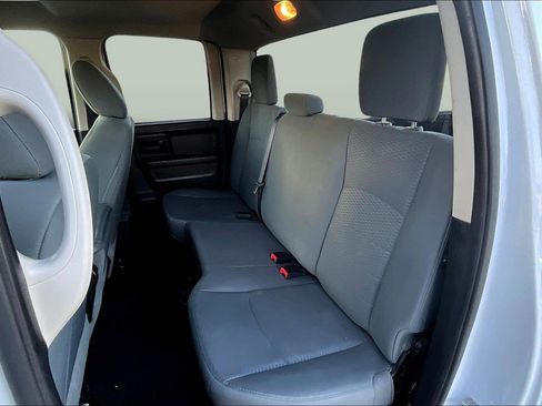 Used 2015 RAM 1500 Express image 23
