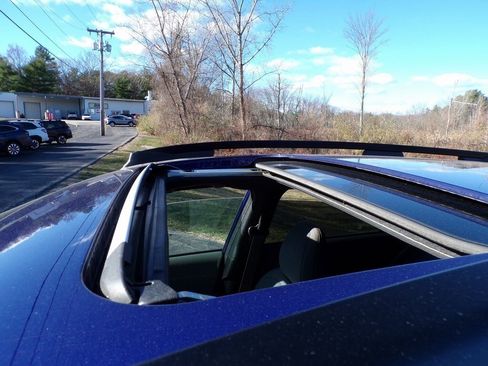 Used 2024 Subaru Crosstrek 2.5i Sport image 4