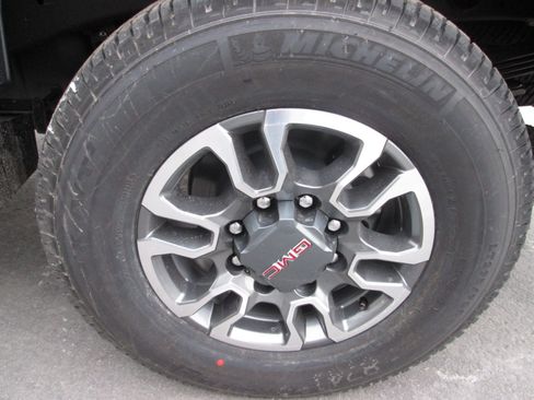 New 2026 GMC Sierra 2500 SLE w/ SLE Value Package; image 30