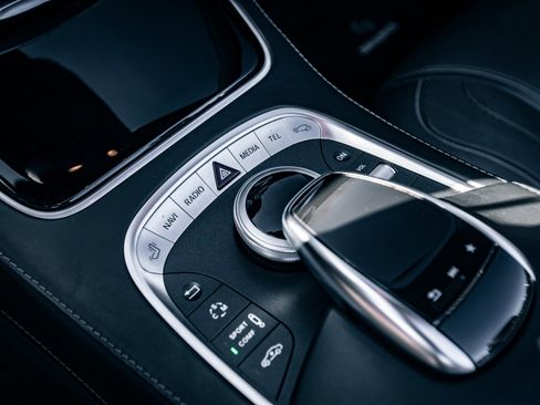 Used 2017 Mercedes-Benz S 63 AMG 4MATIC Cabriolet image 19