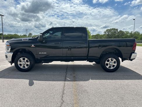 Used 2025 RAM 2500 Lone Star AWD/4WD image 2
