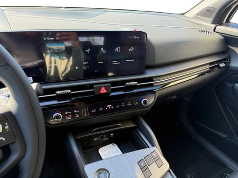 New 2026 Kia Sportage X-Line image 12
