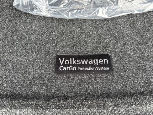 New 2026 Volkswagen ID.4 Pro AWD/4WD image 18