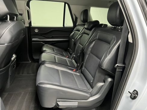 Used 2025 Lincoln Navigator L Reserve image 51