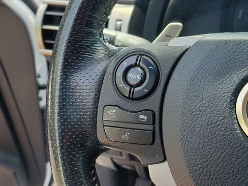 Used 2016 Lexus IS 200t RWD image 30