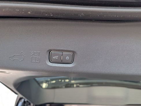 Used 2025 Ford Expedition Platinum w/ Stealth Performance Package image 10