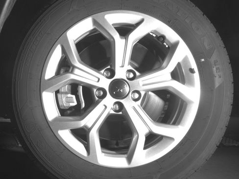 Used 2025 Jeep Compass Latitude image 12