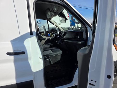Used 2024 Ford Transit 250 148 High Roof RWD image 14