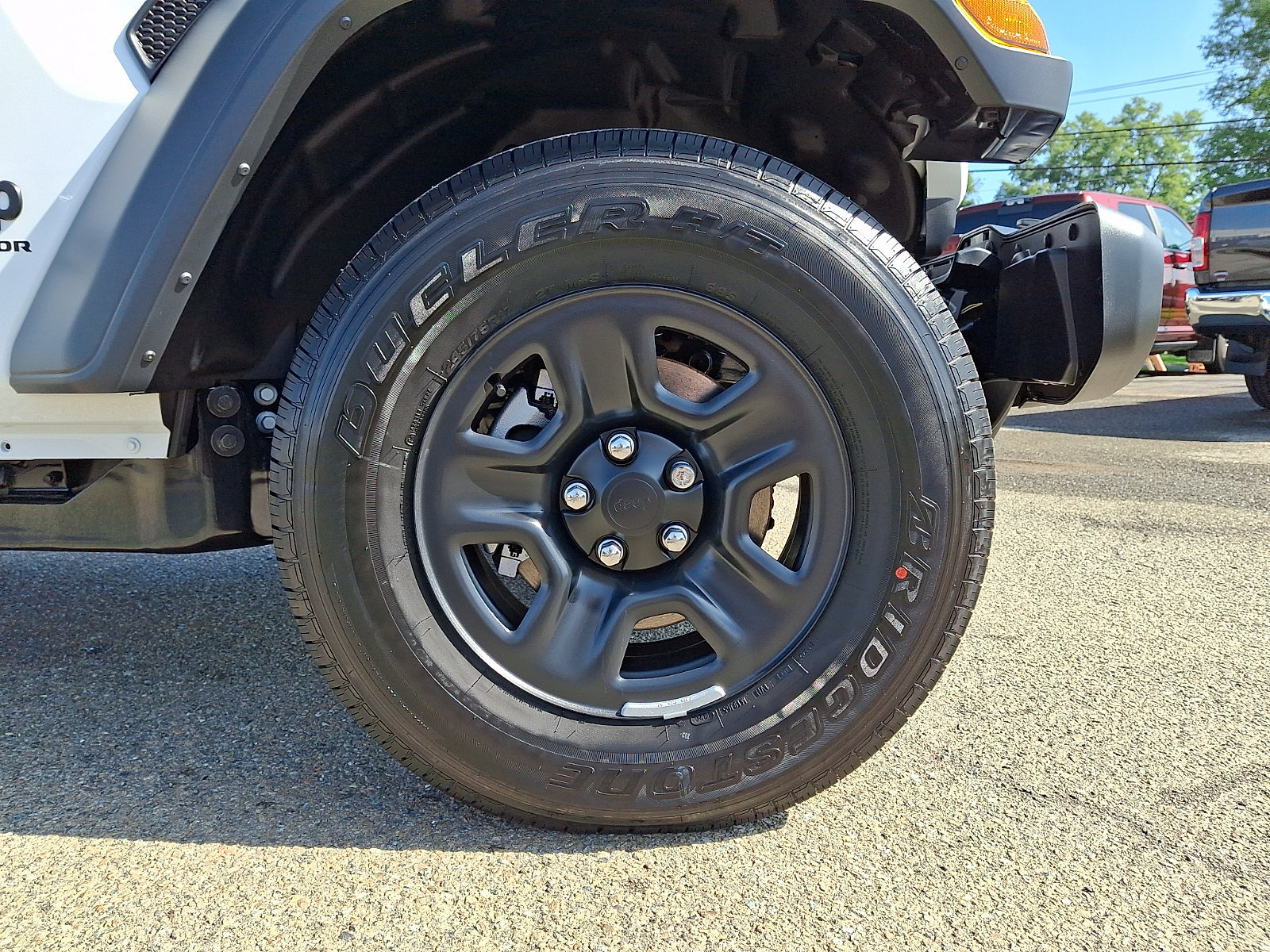 New 2026 Jeep Gladiator Sport AWD/4WD image 5