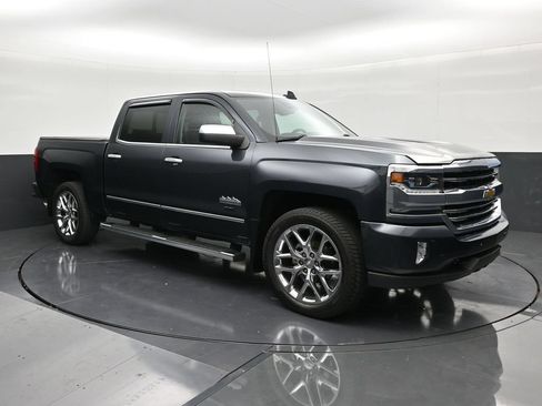 Used 2018 Chevrolet Silverado 1500 High Country AWD/4WD image 7
