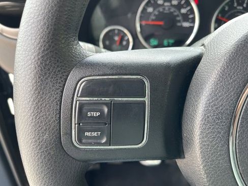 Used 2017 Jeep Wrangler Unlimited Sport AWD/4WD image 28