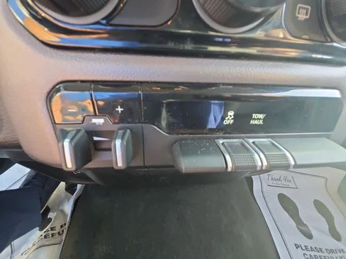 Used 2020 RAM 1500 Big Horn AWD/4WD image 39