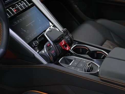 Used 2023 Lamborghini Urus S AWD/4WD image 21