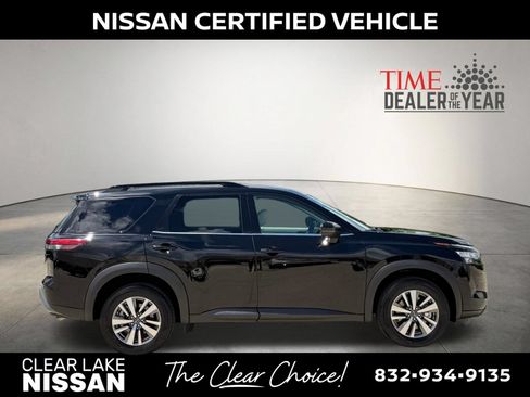Used 2026 Nissan Pathfinder SL AWD/4WD image 5