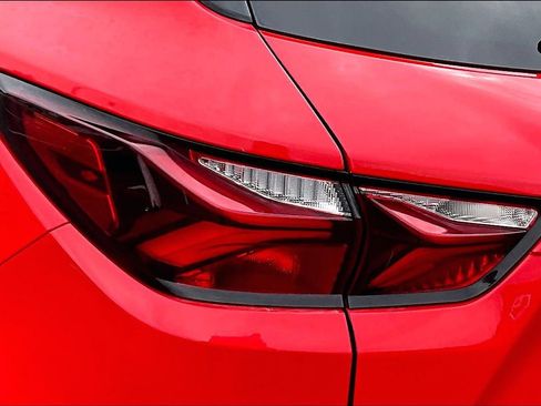 Used 2021 Chevrolet Blazer LT image 23