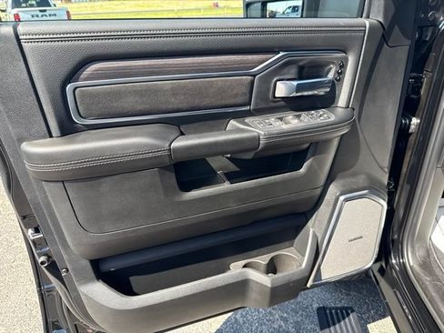 New 2026 RAM 3500 Laramie AWD/4WD image 23