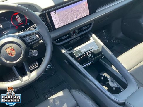 Used 2025 Porsche Macan 4S Electric AWD/4WD image 46