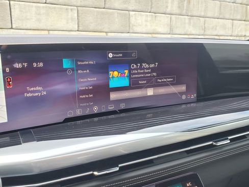 Certified 2025 Cadillac Escalade Sport image 33