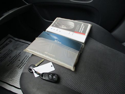 Used 2011 Kia Rio LX w/ Value Pkg FWD image 38