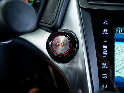 Used 2018 Acura NSX image 49