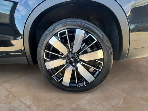 New 2026 Mitsubishi Outlander SE image 14